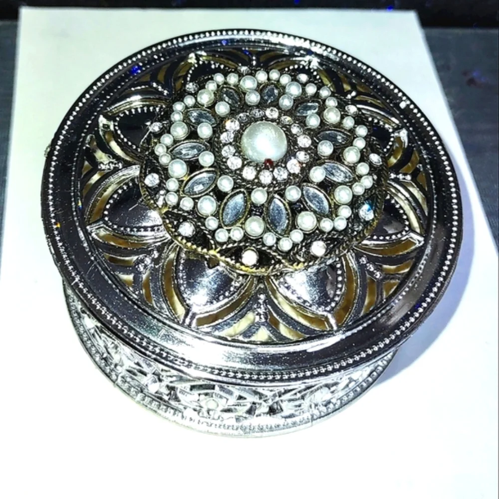 Silver Fancy Round Jeweled Container w/ Embellished Lid